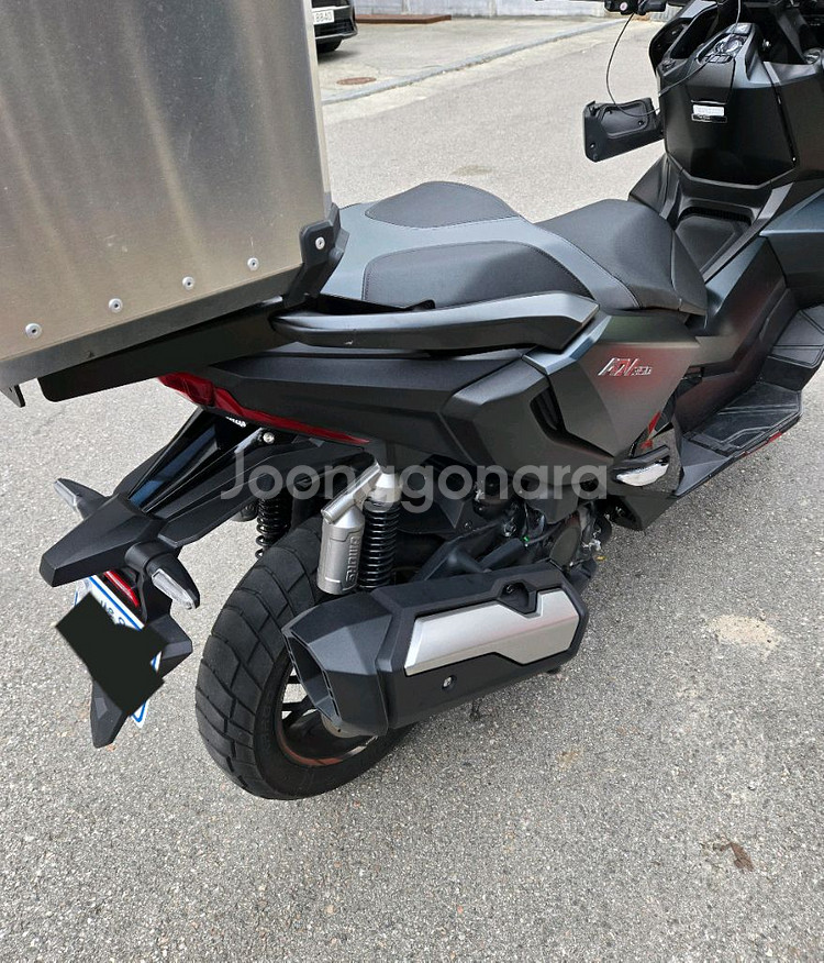 24년식 혼다ADV350 95XX키로. 팝니다--4