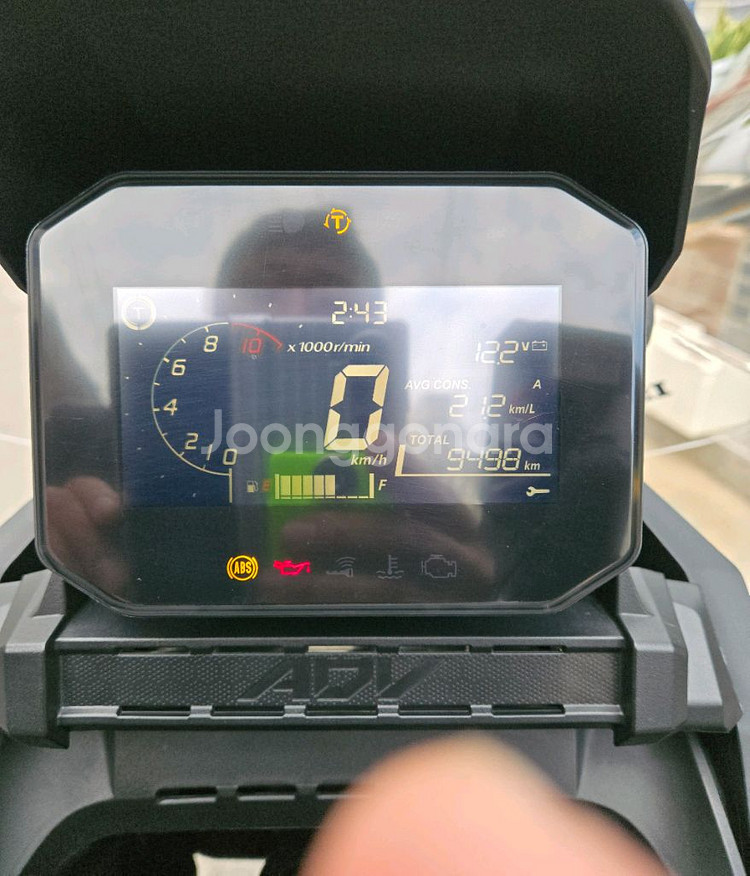 24년식 혼다ADV350 95XX키로. 팝니다--3