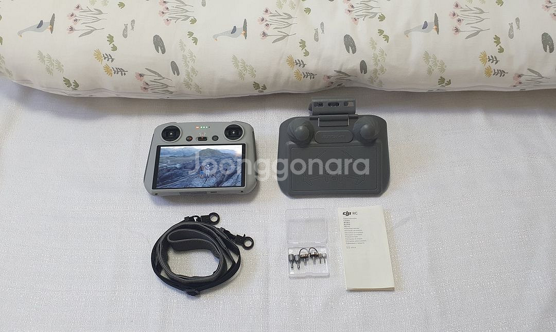 DJI RC 조종기/컨트롤러 판매해요 ^^ (매빅3 에어2S 미니3프로 매빅3클래식 매빅3프로 매빅3시네)--0