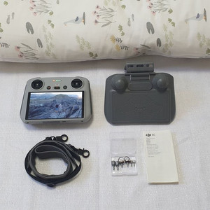 DJI RC 조종기/컨트롤러 판매해요 ^^ (매빅3 에어2S 미니3프로 매빅3클래식 매빅3프로 매빅3시네)