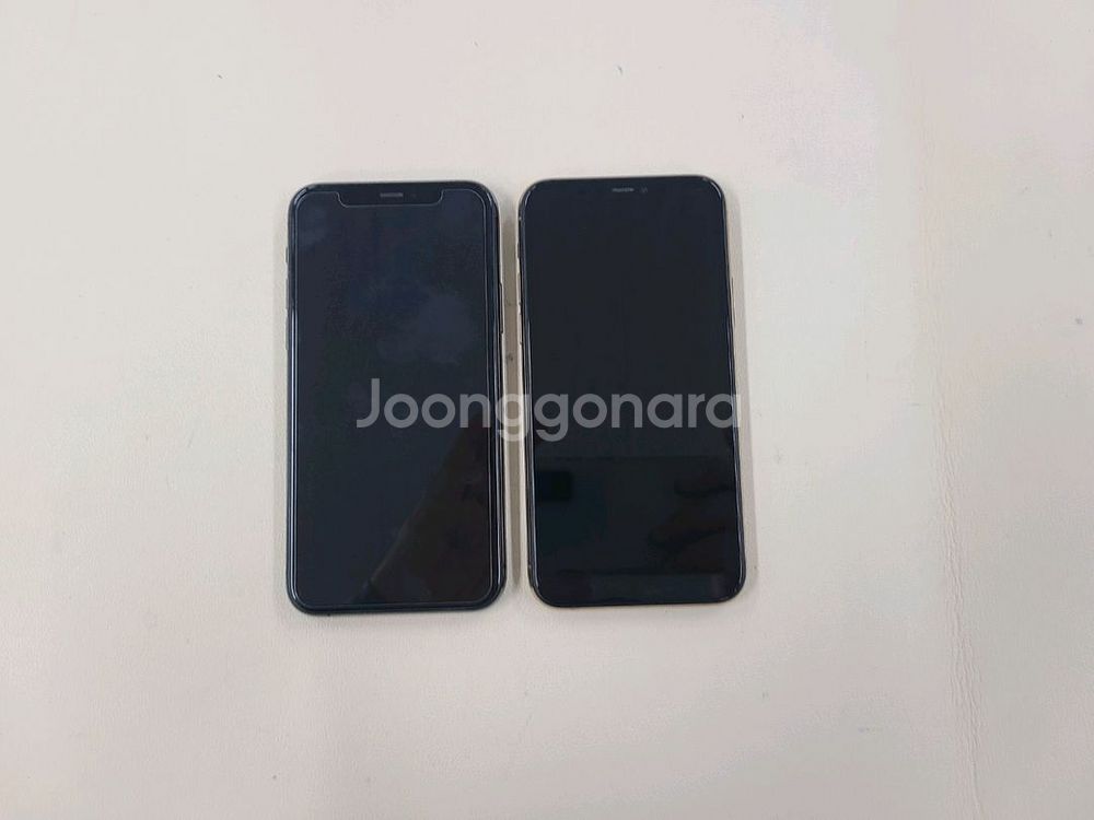 아이폰11프로 256기가 무잔상 기능정상 상태굿 ^^--1