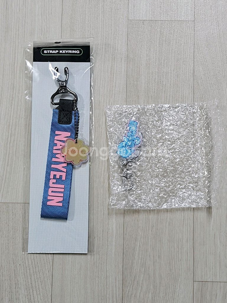 플레이브 예준 육여름 스트랩, 삼왜 키링 일괄--0