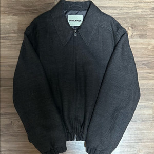 인사일런스 미니멀 울 블루종 브라운