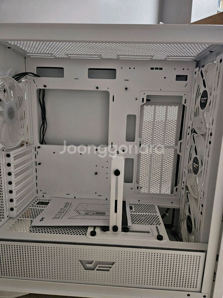 다크플래쉬 DLX21 케이스(V3) + LP40(LED 패널) 팔아요!--2