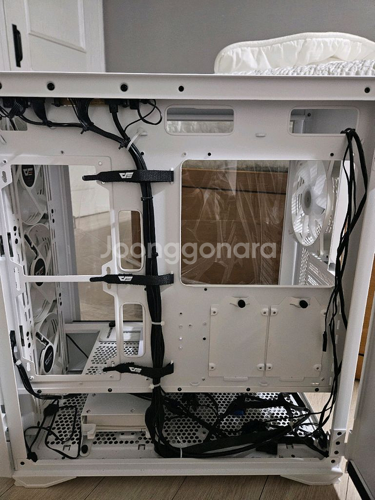 다크플래쉬 DLX21 케이스(V3) + LP40(LED 패널) 팔아요!--4