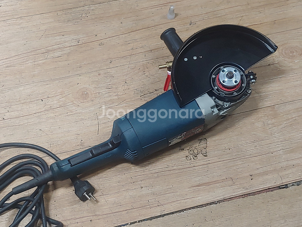 보쉬 그라인더(BOSCH/ GWS 20-180) 중고 팝니다--1