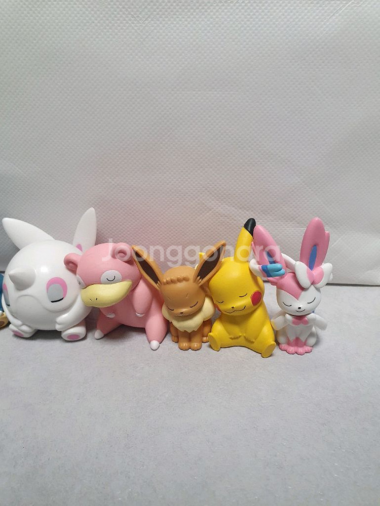 포켓몬 어깨쿵 가챠 님피아 이브이 먹고자 야돈 팽도리--3