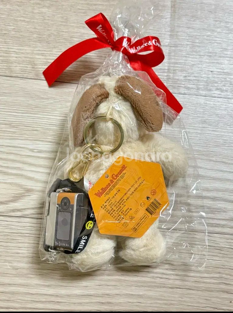 이삭토스트 한정판 월레스와 그로밋 그로밋 인형 키링 미개봉--6
