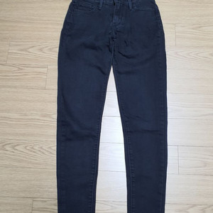 리바이스 스트라우스 710슈퍼스키니 24인치