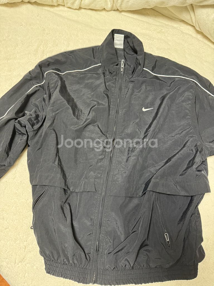 나이키 솔로 스우시 트랙자켓 xl 팔아요--0