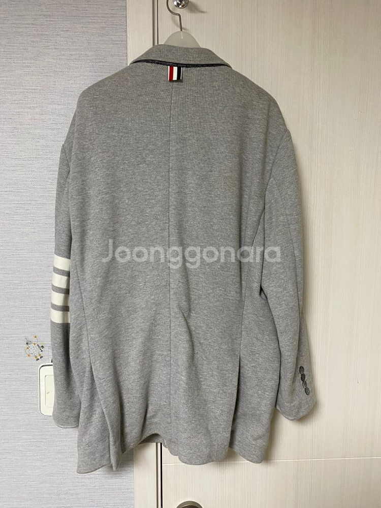 [3] 톰브라운 사선완장 코튼 블레이저 자켓 그레이--1