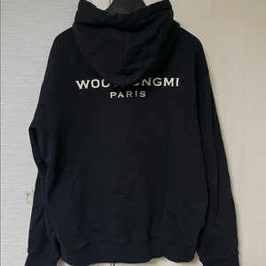 [50] 우영미 블랙 백로고 후드티