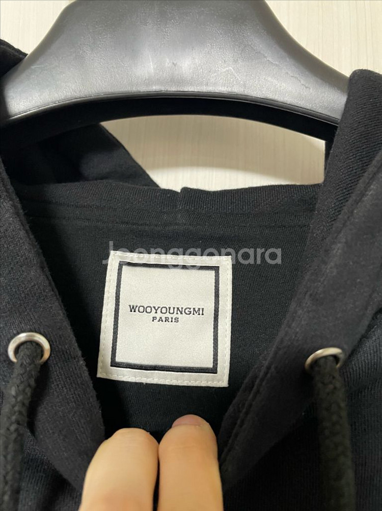 [50] 우영미 블랙 백로고 후드티--4