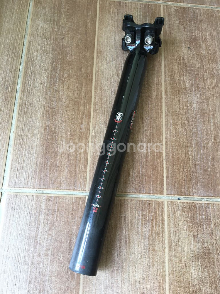 RITCHEY 리치 카본 프로 싯포스트. 31.6mm 7만원. RITCHEY 리치 로툰도 카본 프로 포크. 10만원--1