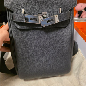 24년 에르메스 버킨 핵아도PM 은장 토고 팝니다