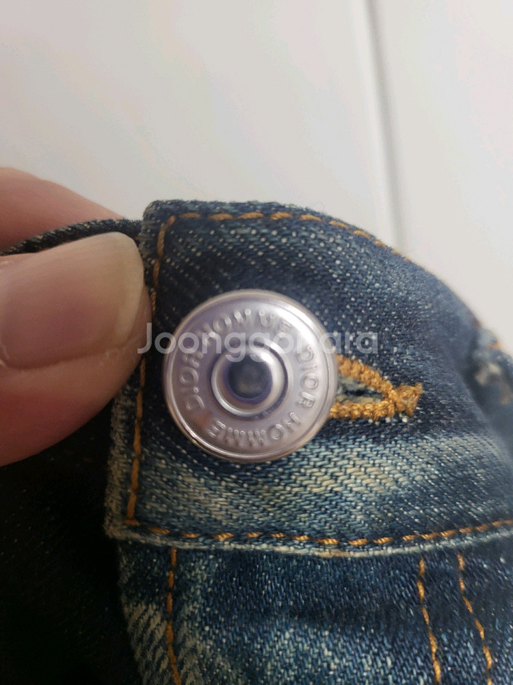 (정품) 디올옴므 워시드 데님팬츠 황금사이즈32--4