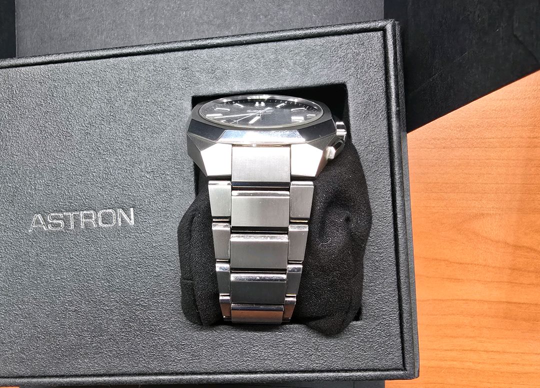 세이코 아스트론 SSJ013J1