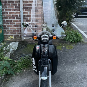 22년식 슈퍼커브110 블랙 머플러 구조변경O