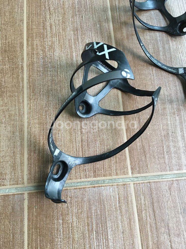 자전거용 물통케이지 토픽 닌자케이지 물병거치대 5천원 ~1만원씩.--0