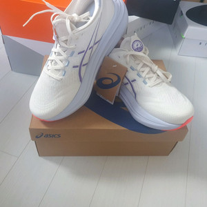 (새상품) 아식스 젤님버스 27 도쿄컬렉션 260