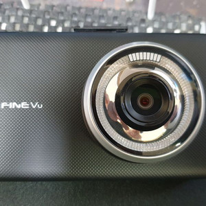 정비된 파인뷰 X3000 앞쪽 본체만.