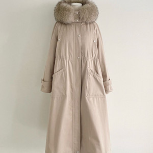 어라운드율 구스야상패딩 새상품 베이지