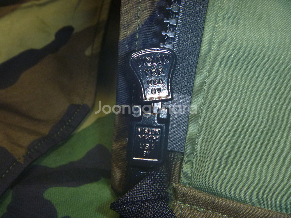 미군 1세대 우드고어텍스자켓 M-R--9