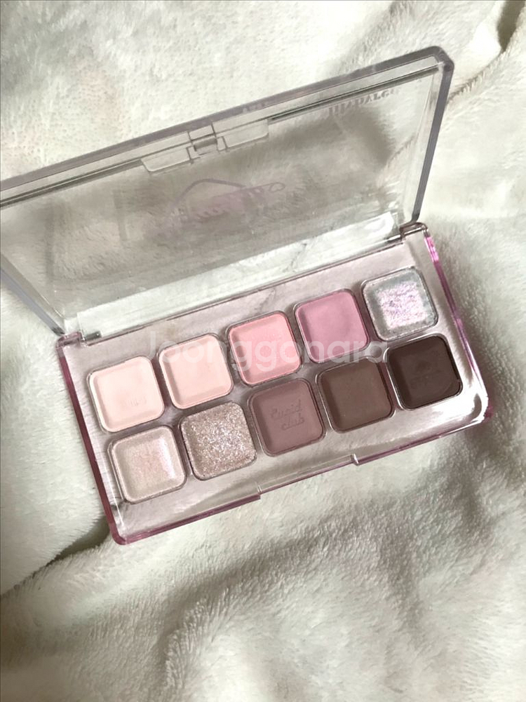 릴리바이레드 무드키보드 04 쿨멤버십 아이섀도우 팔레트--1