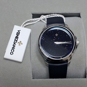 베네치아니코 어벤츄리나 시계