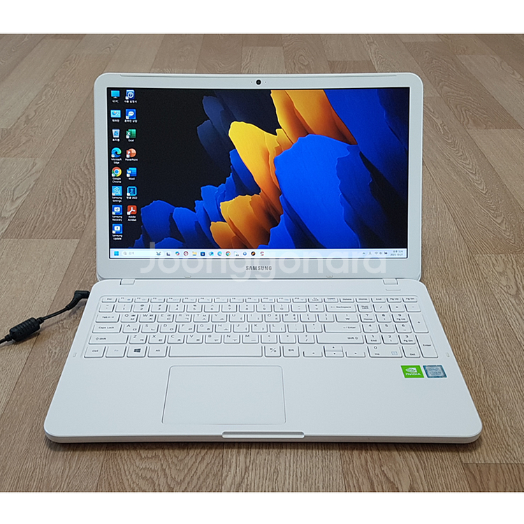 삼성 노트북 NT550EBE 판매합니다--0