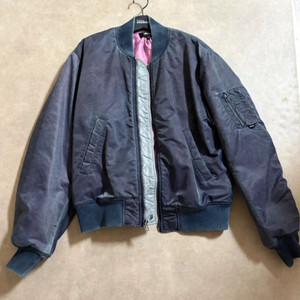 스투시 MA-1 자켓 네이비 M사이즈 팝니다!!