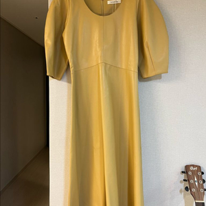 페이크 레더 원피스