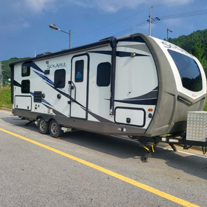 솔레어 240 트래블 트레일러, 21년식