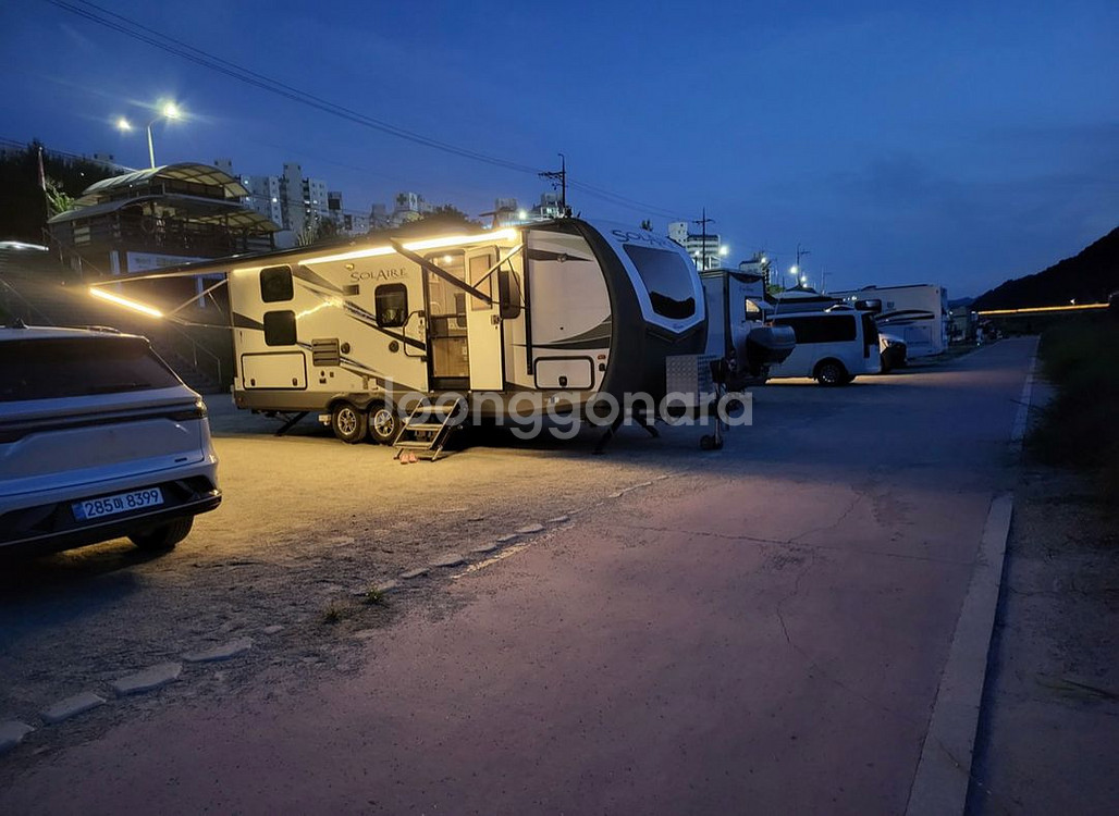 솔레어 240 트래블 트레일러, 21년식--1