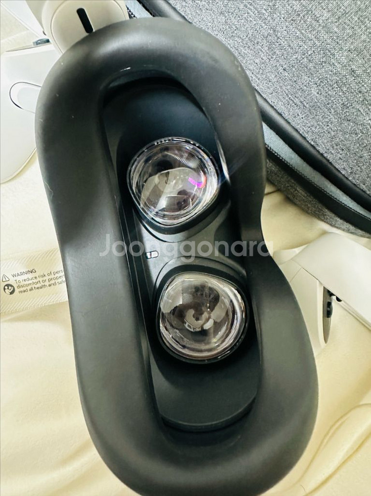 오큘러스 퀘스트2 VR (128GB)--1