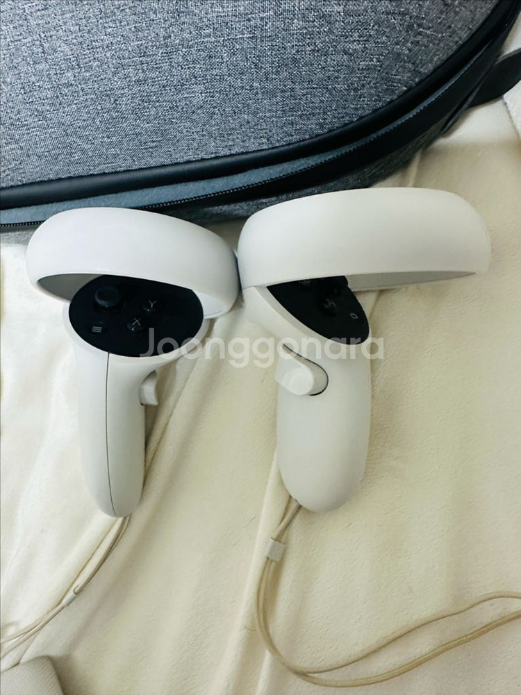 오큘러스 퀘스트2 VR (128GB)--3