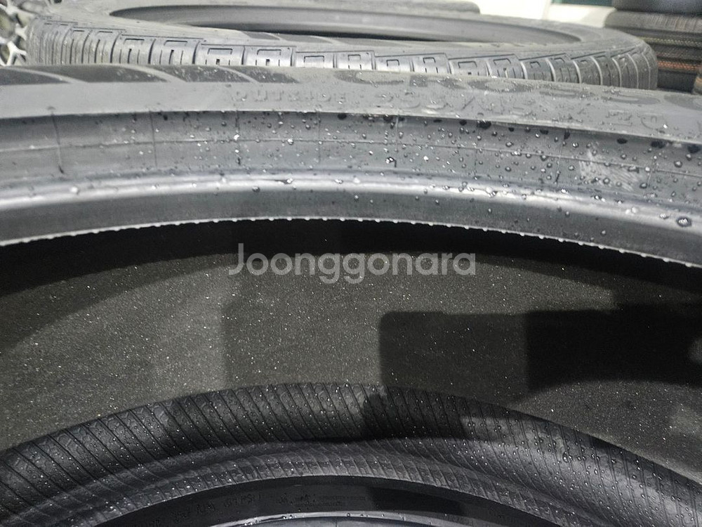 255 45 20 콘티넨탈RX 신품타이어 싸게 판매합니다--2