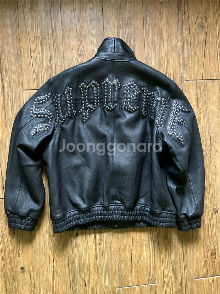 슈프림 페블드 레더 바시티 자켓--1