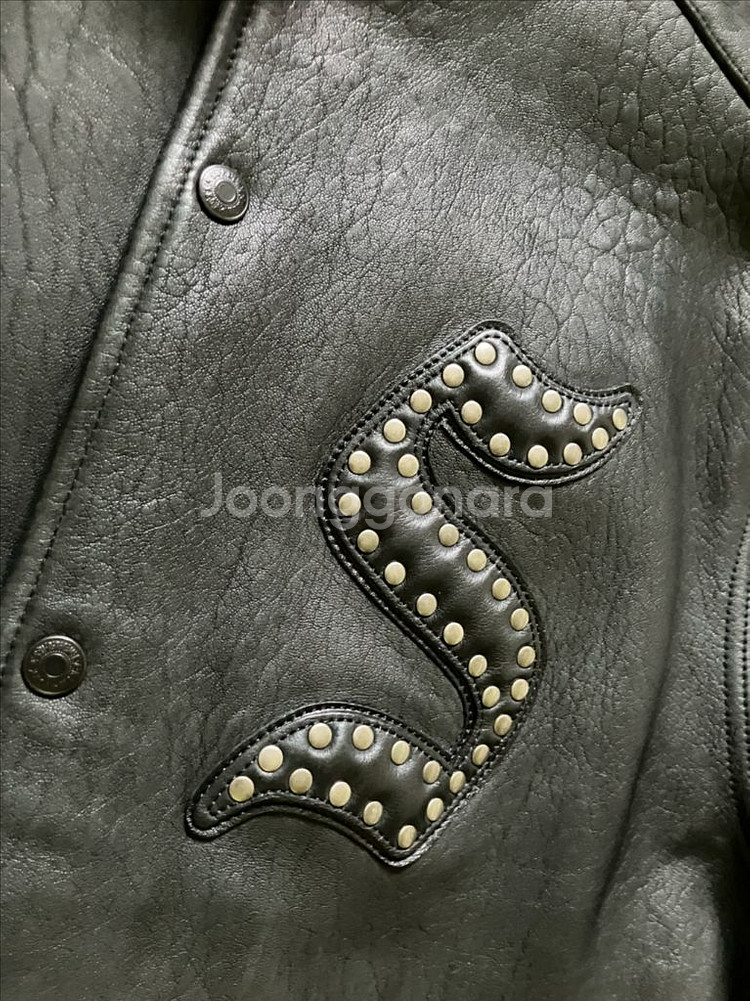 슈프림 페블드 레더 바시티 자켓--3