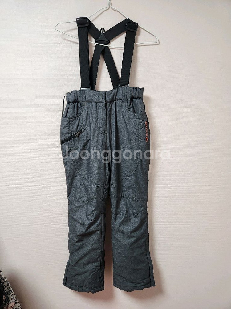 140사이즈 유솔 그레이 검정멜빵 스키복 하의 바지--0