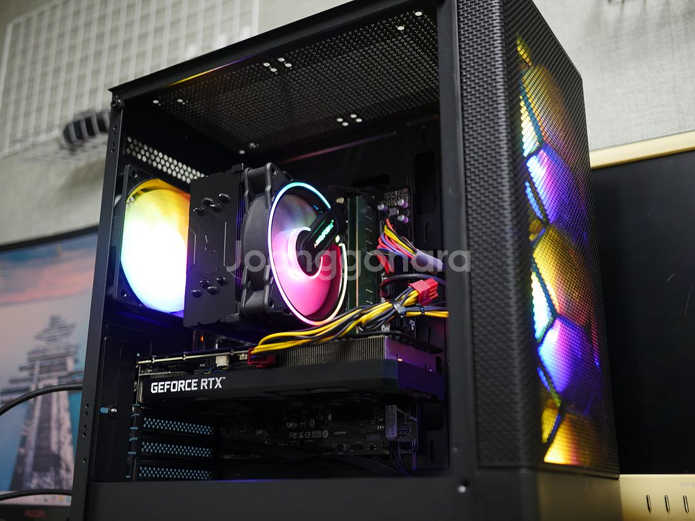 게임용 게이밍 컴퓨터 PC i5-12400F 32GB RTX3060--4