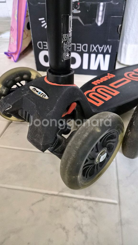 마이크로 맥시 LED 킥보드 블랙/블루--3