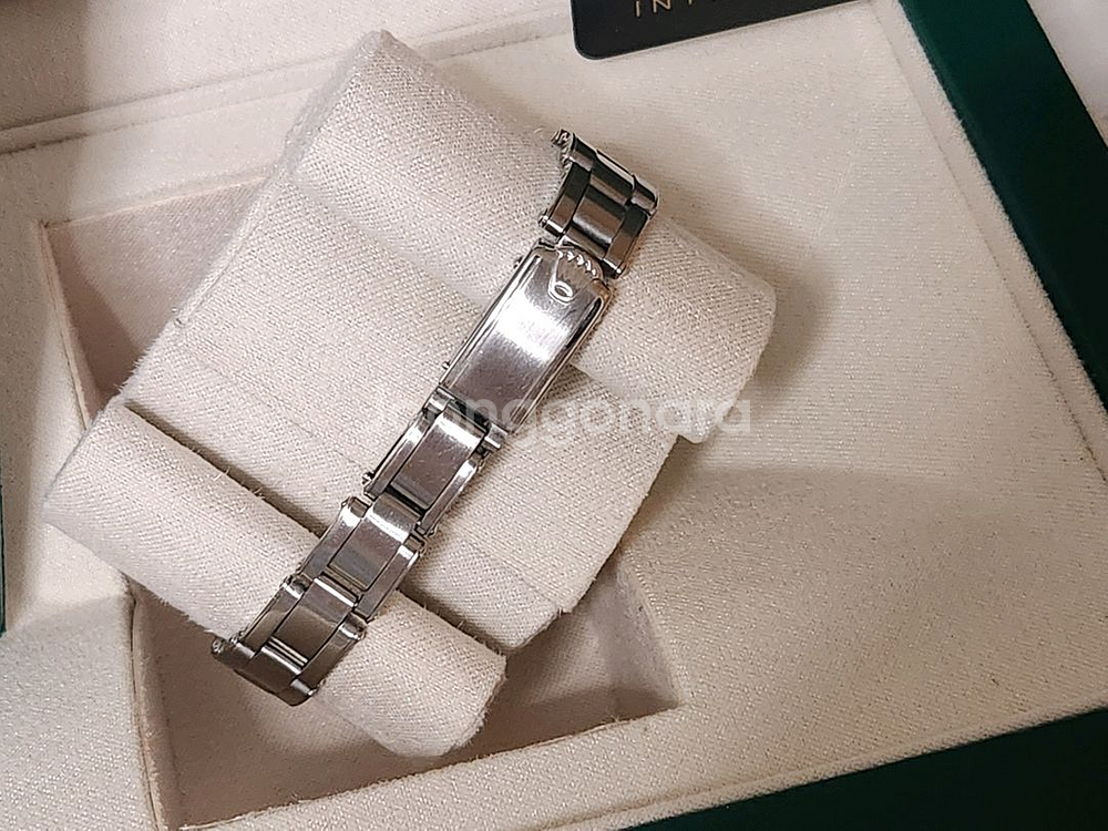 정품로렉스 6517 오이스터 파스텔핑크 10P 천연다이아셋팅 26mm 판매합니다--6