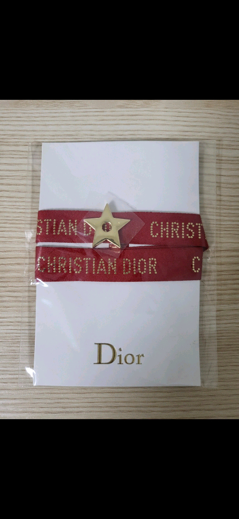 정품) 디올 레드 팔찌 브레이슬릿 (코스메틱)--1