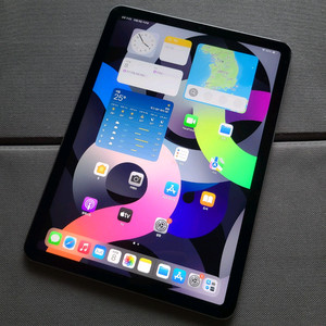 부산 아이패드 에어 4세대 64GB 와이파이 팝니다.