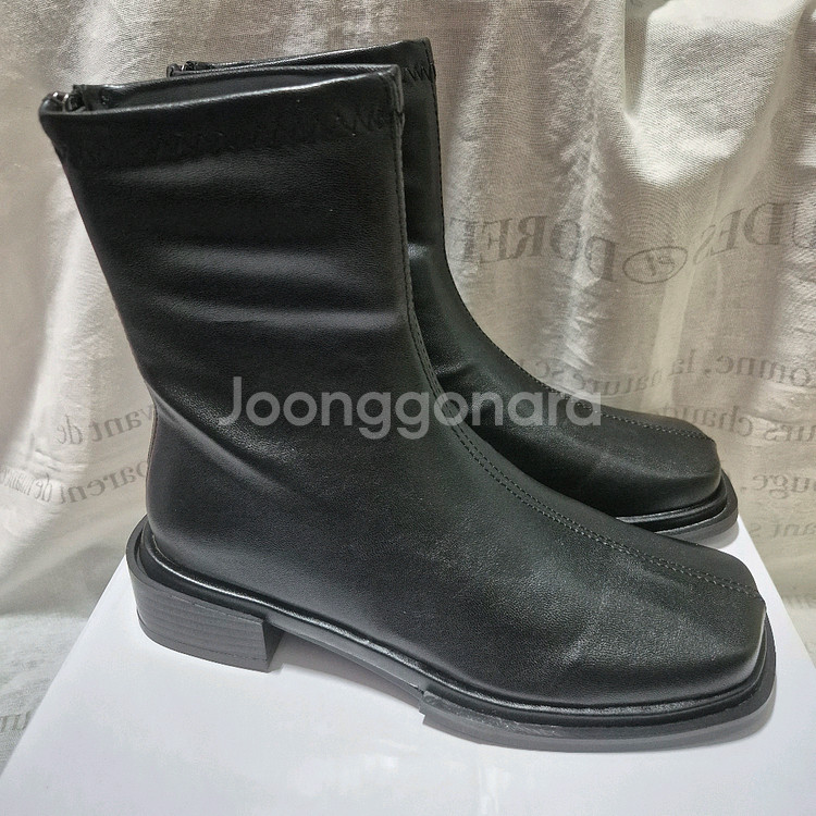 새상품) 슈아떼 앵클 부츠--2