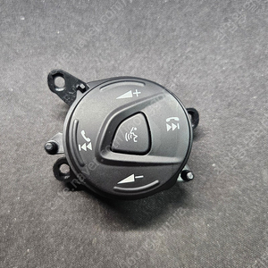 포드 스티어링 휠 리모컨 팝니다