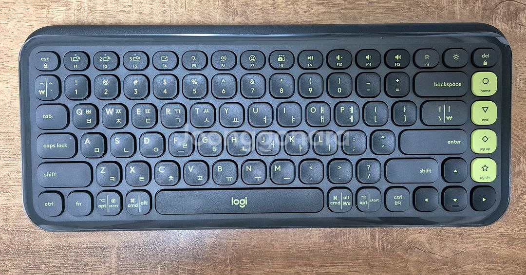 로지텍 Pop Icon Keys 슬림 블루투스 무선 키보드 팝니다--0