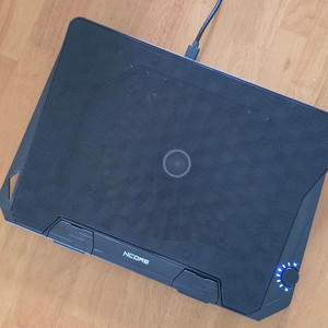 노트북 쿨러 거치대 앱코 NCORE NC300