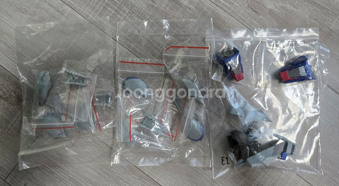 용도자 데스티니 & 메탈기어 데스티니 외장 판매합니다--1